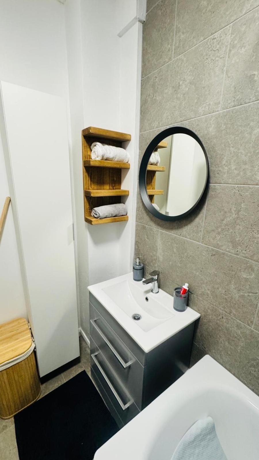 Gorgeous Rooms Near Canary Wharf London Exterior photo